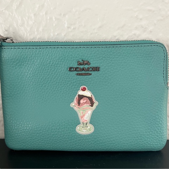 Coach Corner Zip Leather Wristlet Wallet Ice Cream Motif - Picture 5 of 9